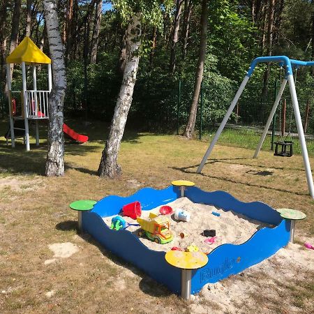 Apartament Baltica Z Ogrodkiem - W Ustronnym Miejscu Tuz Przy Plazy Рогово Экстерьер фото